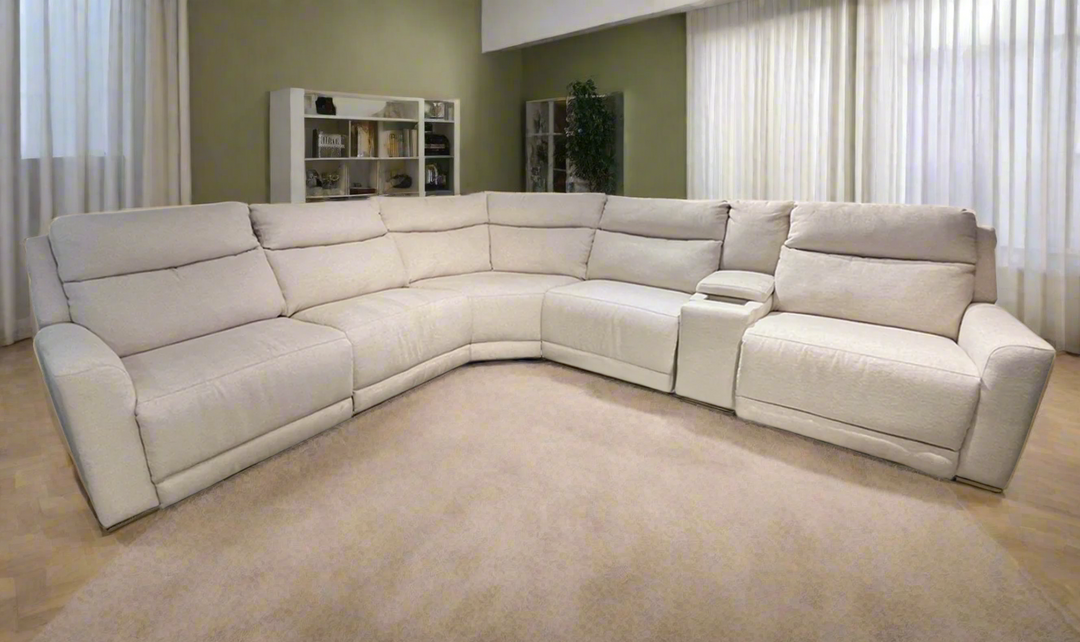 Southern Motion Joplin 6 Piece Power Reclining Sectional in Beige