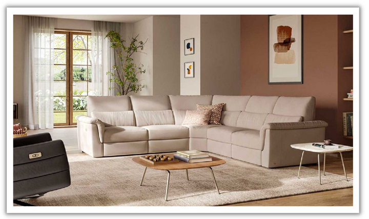 Amorevole Sectional in Leather