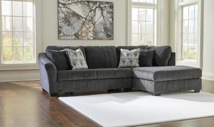 Biddeford 2-Piece Fabric Sectional Sofa With Chaise