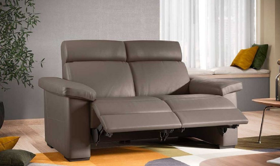 Natuzzi Estremo Office Grey Leather Power Recliner Loveseat with USB Port