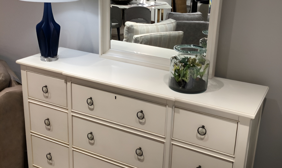 Summer Hill Dresser & Mirror - Jennifer Furniture