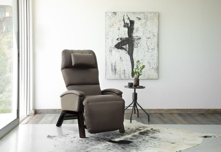 Cozzia Svago Newton Zero Gravity Recliner Chair