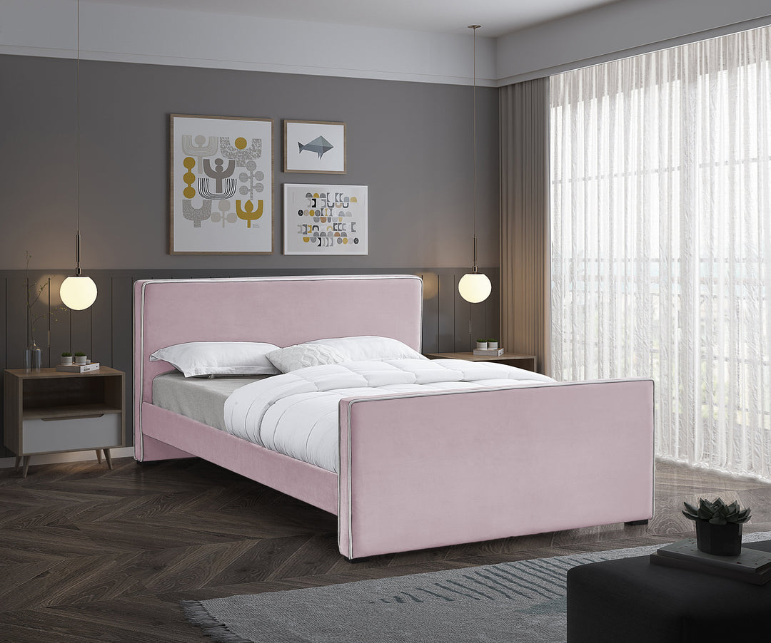 Dillard Bed-Beds-Jennifer Furniture